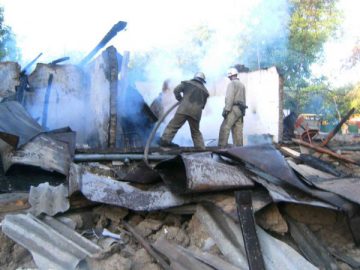 Через вибух побутового газу знищено будинок