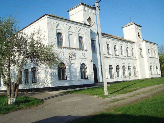 У селі Баштечки святкували сторіччя школи 